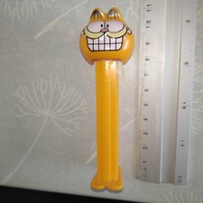 Pez distributeur garfield d'occasion  Haubourdin