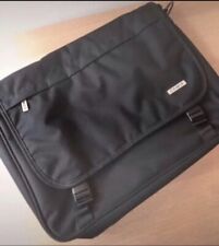 Zaino tracolla unisex usato  Montale