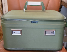 Wheary green small for sale  Euclid