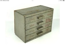 Cross holzvitrine maniküre gebraucht kaufen  Germering