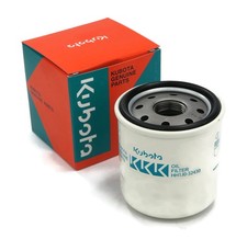 Kubota oil filter d'occasion  Expédié en Belgium