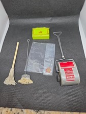 Vassoura varredora de tapete miniatura para casa de bonecas esfregão mosca comprar usado  Enviando para Brazil