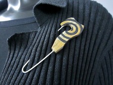 Schmucknadel horn kiltnadel gebraucht kaufen  Schwabach