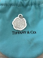 Ciondolo women tiffany usato  Italia