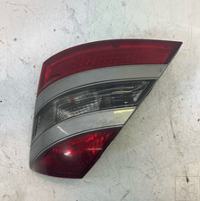 Fanale post. mercedes usato Fanale post. mercedes usato  Italia