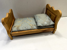 Cama de boneca vintage dobrável de madeira 11" com colchão e travesseiro comprar usado  Enviando para Brazil