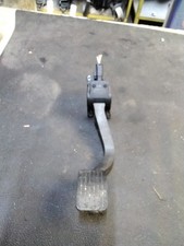 Potentiomètre accélérateur  d'occasion  Origny-Sainte-Benoite