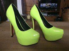 Escarpins talon semelle d'occasion Escarpins talon semelle d'occasion  Neuilly-sur-Seine