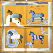 Hermes carre silk d'occasion  Expédié en Belgium
