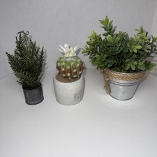 Set small artificial for sale  Woodruff