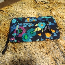 Vera bradley zip for sale  Chandler