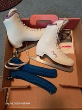 Lange fantasy size for sale  Rollinsford