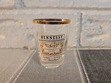 Hennessy gold rimmed d'occasion  Expédié en Belgium
