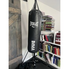 Everlast heavy bag for sale  Byron Center