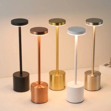 Lampe table led d'occasion  L'Isle-d'Abeau