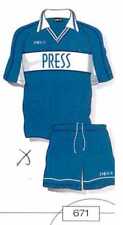Kit calcio calcetto usato  Lanusei