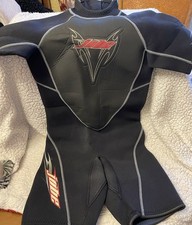 Kid wetsuit size for sale  Claremont
