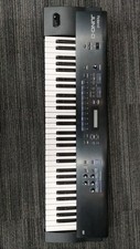 Roland juno juno d'occasion  Expédié en Belgium