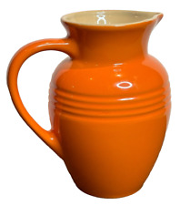 Usado, Jarro de água de suco de laranja Le Creuset fazenda cerâmica grés 72 oz 9" comprar usado  Enviando para Brazil