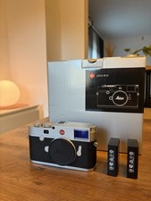 Leica m10 silber gebraucht kaufen Leica m10 silber gebraucht kaufen  Wirges-Umland
