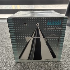 Chaleira de aço inoxidável Alessi Itália 'Il Conico' Aldo Rossi década de 1980. Não usado. Na caixa comprar usado Chaleira de aço inoxidável Alessi Itália 'Il Conico' Aldo Rossi década de 1980. Não usado. Na caixa comprar usado  Enviando para Brazil