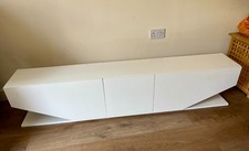 Modern white stand for sale  HODDESDON