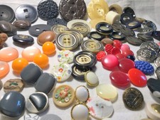 Konvolut knöpfe bunte gebraucht kaufen Konvolut knöpfe bunte gebraucht kaufen  Halberstadt