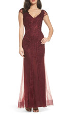 Vestido justo XSCAPE feminino bordado vinho tamanho 6 L68208 comprar usado  Enviando para Brazil