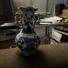 Vaso de cerâmica azul chinês branco borboleta aparência oriental alças 8" de altura comprar usado  Enviando para Brazil