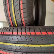 215 r17 99v usato  Pesaro
