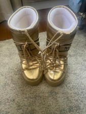 Ladies moon boots for sale  OAKHAM