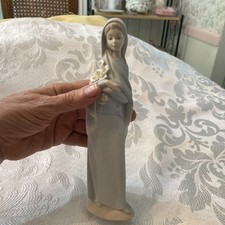 Lladro lady lillie for sale  South Park