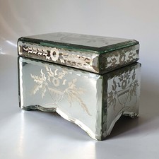 Engraved murano glass usato  Torino