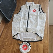 Gilet confezionabile castelli usato  Spedire a Italy