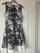 Floral knee length for sale Floral knee length for sale  WIDNES
