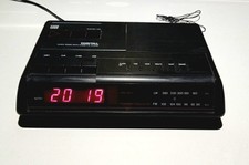 Radio réveil lecteur d'occasion  Poisy