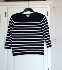 Pull rayé marine d'occasion  Wassigny