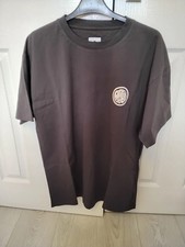 Usado, Camiseta verde bonita carvão pequena, logotipo no peito modelo TAMANHO GRANDE comprar usado  Enviando para Brazil