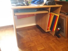 Scrivania finto legno usato  Milano