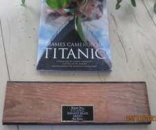 Usado, PEÇA DE DECK DE FILME TITANIC DE 18" USADA  comprar usado Usado, PEÇA DE DECK DE FILME TITANIC DE 18" USADA  comprar usado  Enviando para Brazil