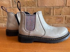 Martens chelsea boots for sale  HITCHIN