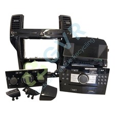 astra h dash trim for sale  CHICHESTER