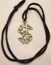 Collana ciondolo metallo usato  Novara