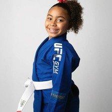 Top kimono ufc usato Top kimono ufc usato  Spedire a Italy