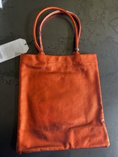 Christian peau handbag d'occasion  Expédié en Belgium