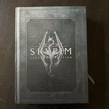 Elder Scrolls V Skyrim by David Hodgson 2013 NO Map Hardcover Legendary Edition comprar usado Elder Scrolls V Skyrim by David Hodgson 2013 NO Map Hardcover Legendary Edition comprar usado  Enviando para Brazil