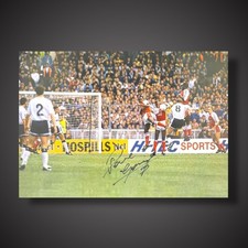 Paul gascoigne hand for sale Paul gascoigne hand for sale  CHRISTCHURCH