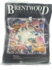 Brentwood Designs Needlepoint Kit 6167 Shell Pillow Top Tomiko 14" x 14" Novo comprar usado  Enviando para Brazil