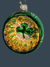 Enfeite de Natal vintage de vidro celta com recuo de trevo 2,5" redondo verde e dourado comprar usado Enfeite de Natal vintage de vidro celta com recuo de trevo 2,5" redondo verde e dourado comprar usado  Enviando para Brazil