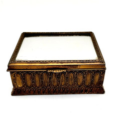 Caixa de bugigangas de cigarro de metal vintage espelhada com forro de madeira tom dourado Japão comprar usado Caixa de bugigangas de cigarro de metal vintage espelhada com forro de madeira tom dourado Japão comprar usado  Enviando para Brazil